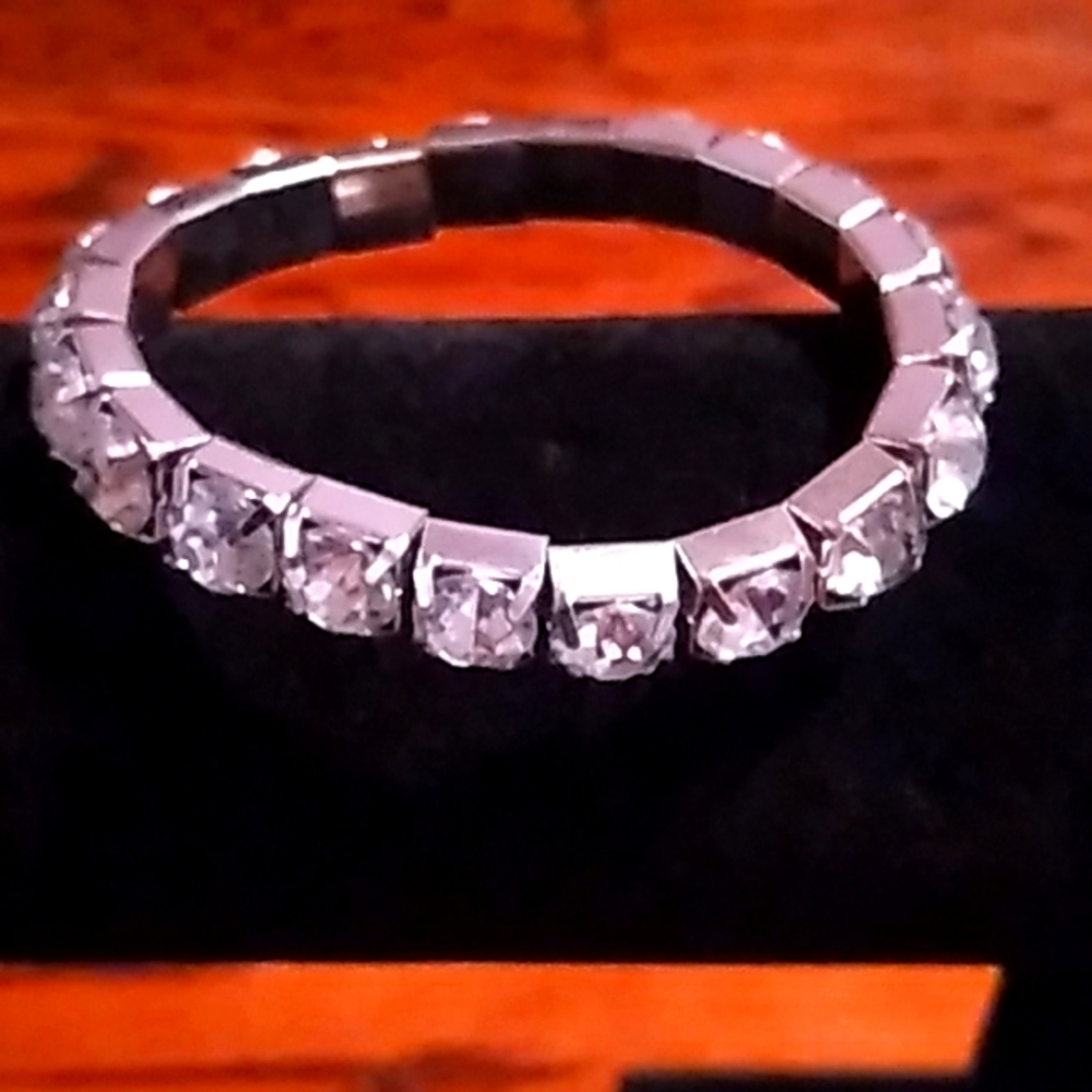Vintage costume bracelet